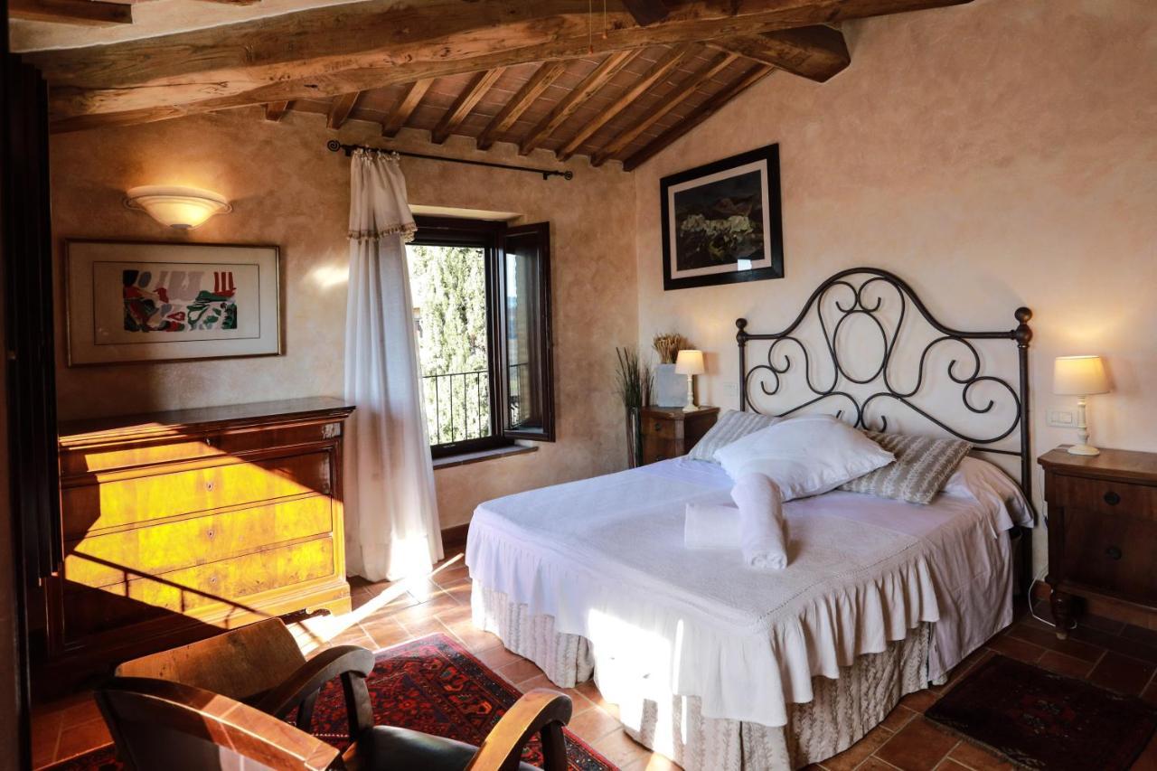 Appartamento La Roccaia San Gimignano Bagian luar foto
