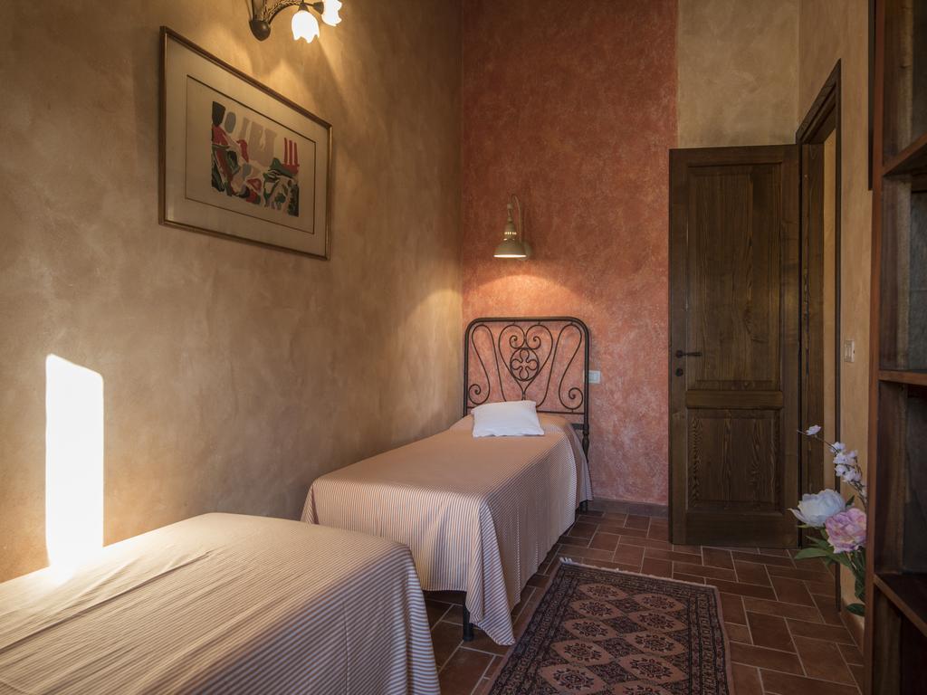 Appartamento La Roccaia San Gimignano Bagian luar foto
